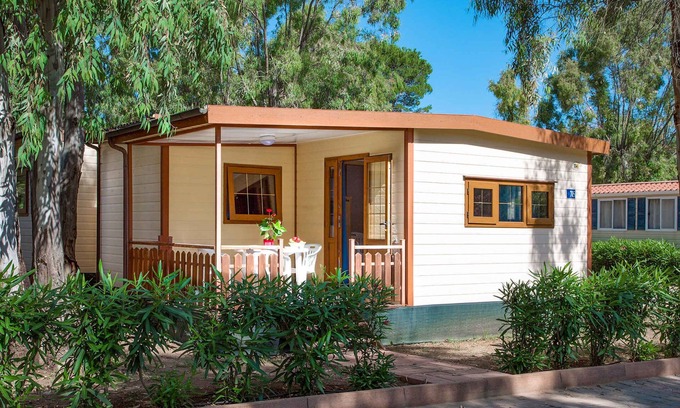 Fertilia House | Mobilehome mit Pool
