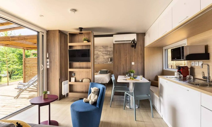 Loches House | Mobilheim PREMIUM 3 Zimmer 5 Personen Klimaanlage + TV 2sdb