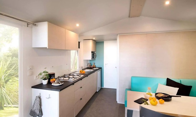 Saint-Gildas-de-Rhuys House | Mobilheim Super Mercure Regular (Sonntag) 4 Personen