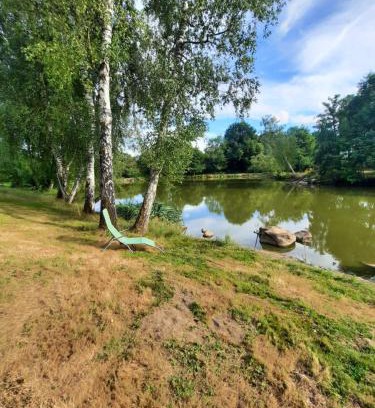 Javerdat Other | Mobilhome au bord d'étangs sur terrain privé