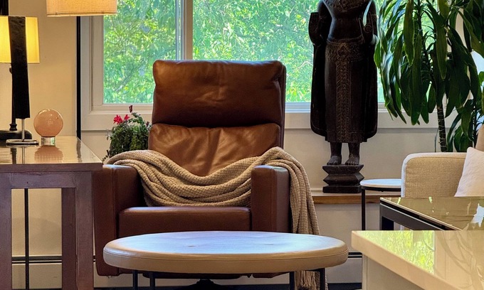 Whittier Condo | Modern 1-bedroom condo on Pearl Street, WiFi, AC, parking