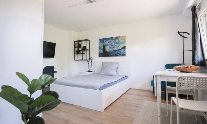 Stadtwald Apartment | Modern 1-room appartment!