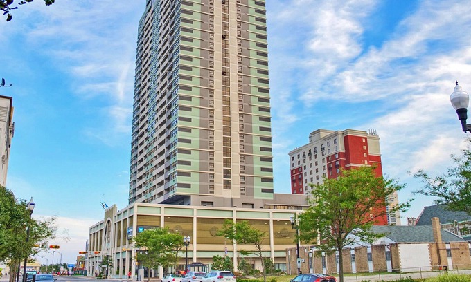 Atlantic City Condo | Modern 1BR Steps from Atlantic City Boardwalk!n