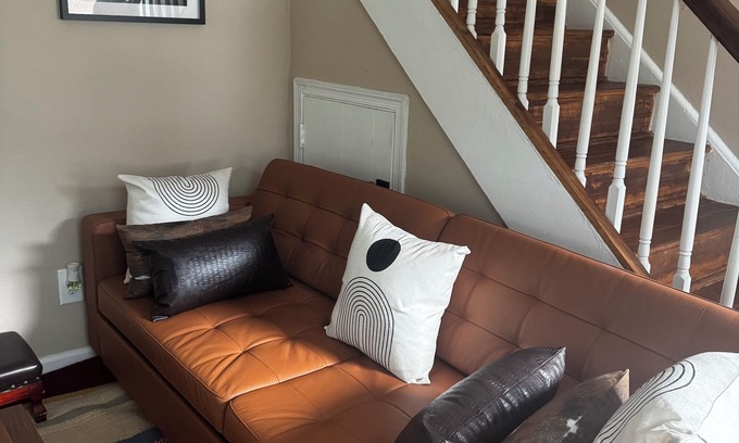 Hillcrest Heights House | Modern 2-bdrm, 1 full bath townhome with WiFi and Smart TV’s in Temple Hills, MD