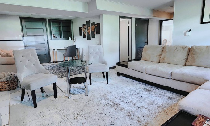 South Kansas City Apartment | Modern 2 Bed Basement Apartment KC: Quiet Central