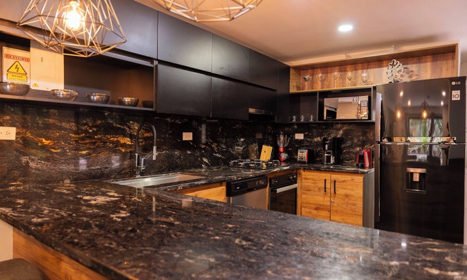 Zona Rosa Apartment | Modern 2 BR in the heart of El Poblado