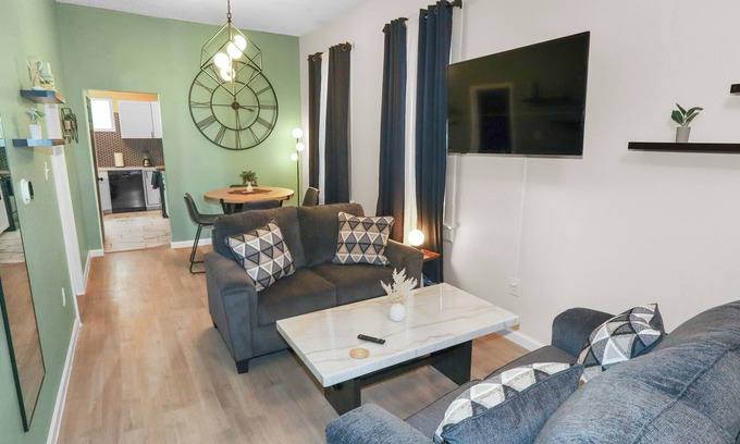Southeast Omaha House | Modern 2B Home 5m to Downtown + Dog Friendly Yard