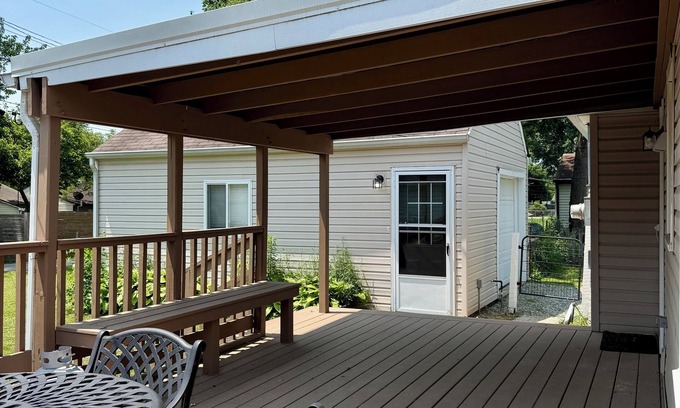 Fortville House | Modern 2BR + Gameroom Fortville home Sleeps 6 in Near Indianapolis