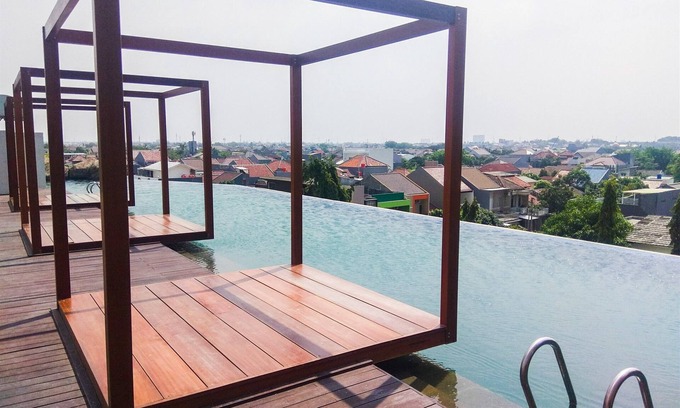 Pekayon Jaya Apartment | Modern 2BR Grand Kamala Lagoon Apartment