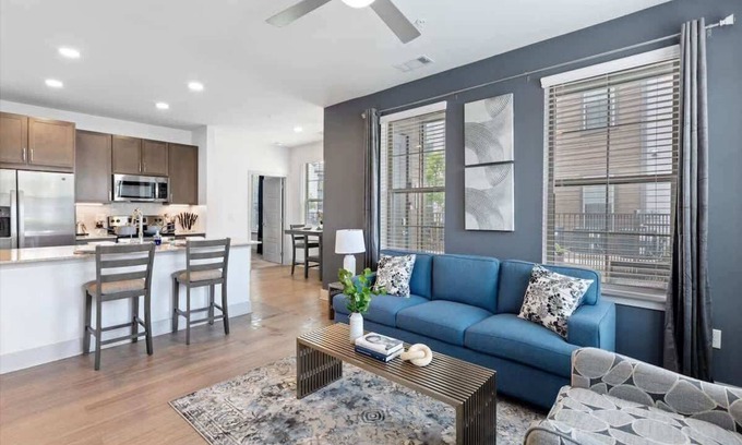 Spring Apartment | Modern 2BR | Pool + Gym + Lounge | LCP Collection