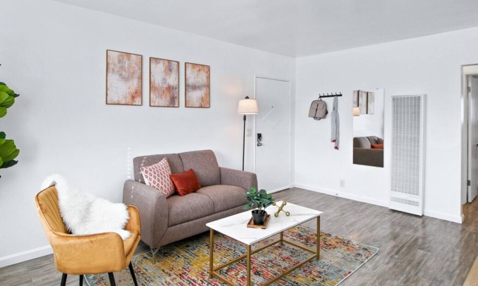 Alhambra Apartment | Modern 2BR Unit + Parking + Near DTLA #TravelSGV