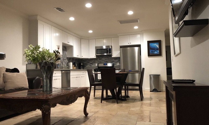 Downtown House | Modern 3 bed 2 bath by the Beach Pets ok!