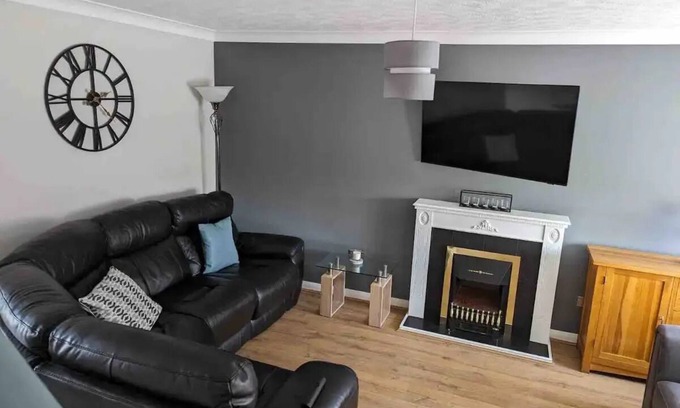Carlisle House | Modern 3 Bed in Carlisle near the Lake Districtnn