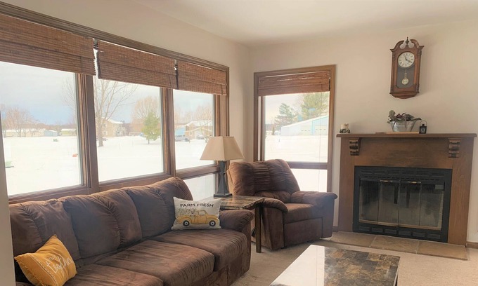 Alexandria Bay House | Modern 3 Bedroom Home nestled along Vineyard with River and Bridge Views
