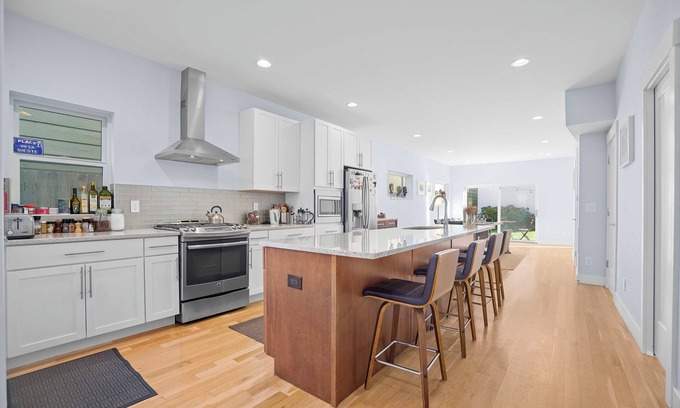 Five Points House | Modern 3BR House in RiNo Art Districtn