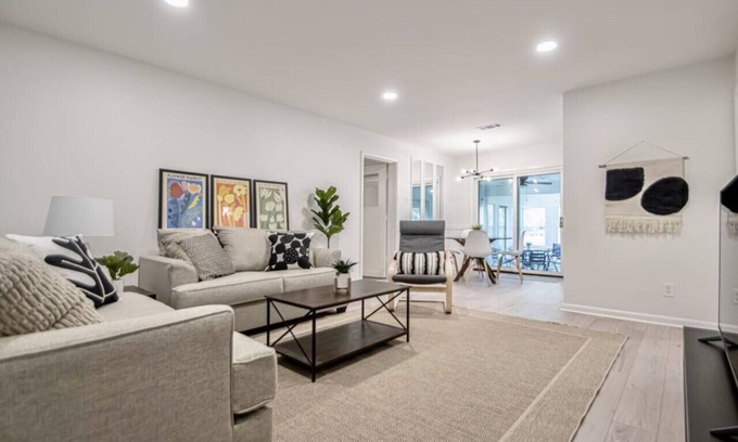 Briarwood House | Modern 4-BR Home w/Sunroom, Office, & Pet-Friendly Yard – Ideal for Groups & Families!