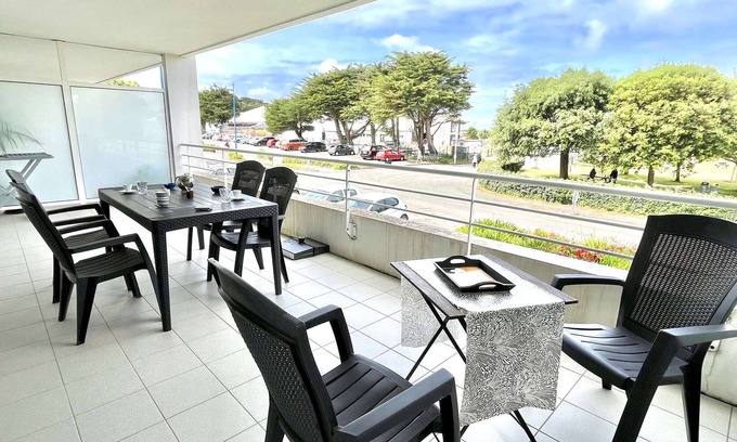Etel Apartment | Modern 42sqm apartment near beach, Wi-Fi, Pets allowed, Private parking