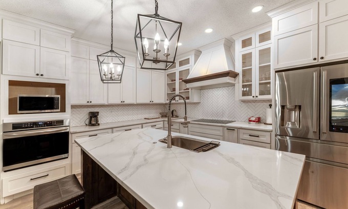 Ellis County Other | Modern 5 bedroom Farm House