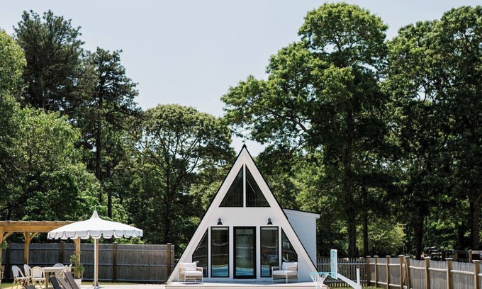 Brewster Cottage | Modern A-Frame cottage with Pool set on a Horse Farm. 5 minutes from the beach!