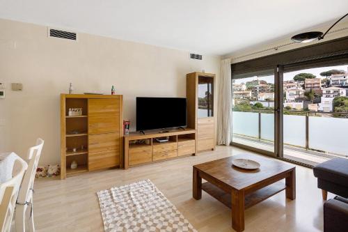 Arenys de Mar Apartment | Modern and renewed Apartament Florí