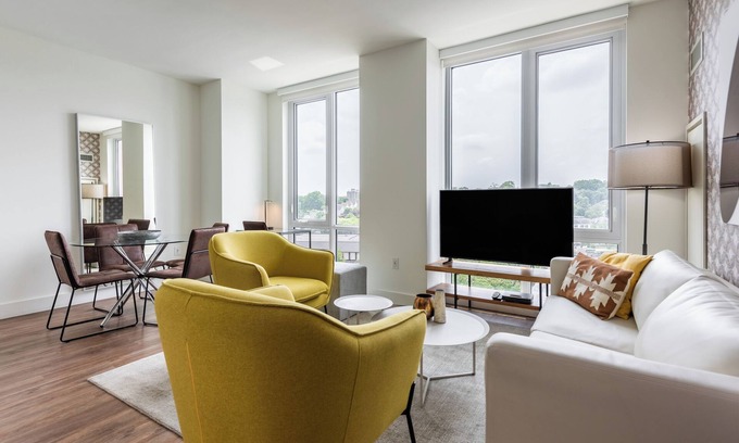 White Plains Apartment | Modern and Spacious Two Bedroom in White Plains