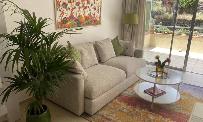 Puerto de la Cruz Apartment | Modern apartment with spacious balcony, heated pool and top equipment