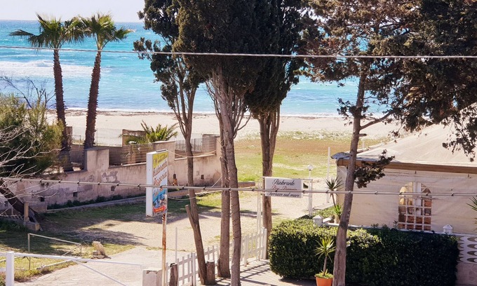 Rivabella Apartment | Modern apartment 10 meters from the beach