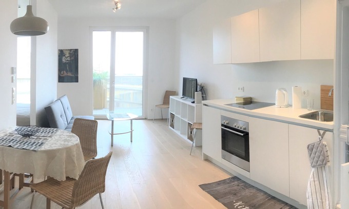 Favoriten Apartment | Modern apartment at the main station/Belvedere