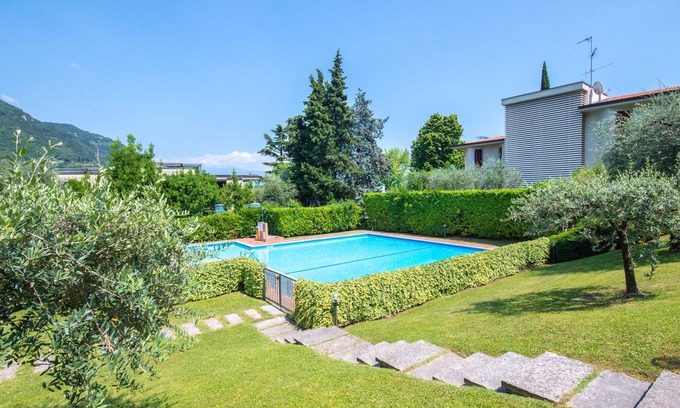 Salo Apartment | Modern Apartment "Casa Barbara" near the Centre of Salò