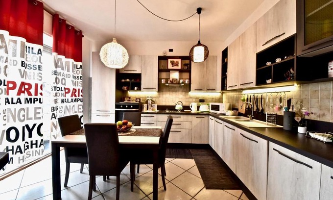 Cogliate Apartment | Modern apartment halfway between Milan and Como