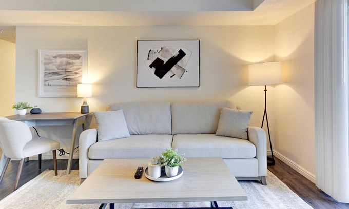 South Ogden Apartment | Modern Apartment in Prime Location (ID7595X39)