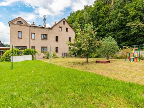 Sebnitz Apartment | Modern apartment in Sebnitz with a terrace in Sebnitz