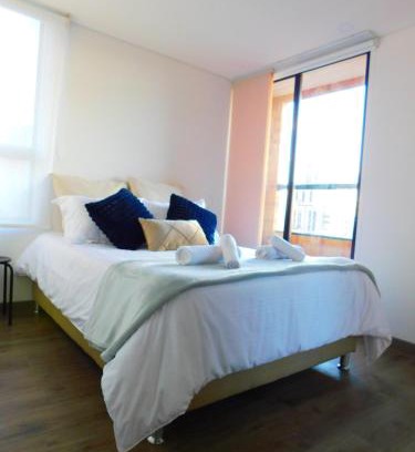 Centro International Apartment | Modern Apartment in the Heart of Bogotá