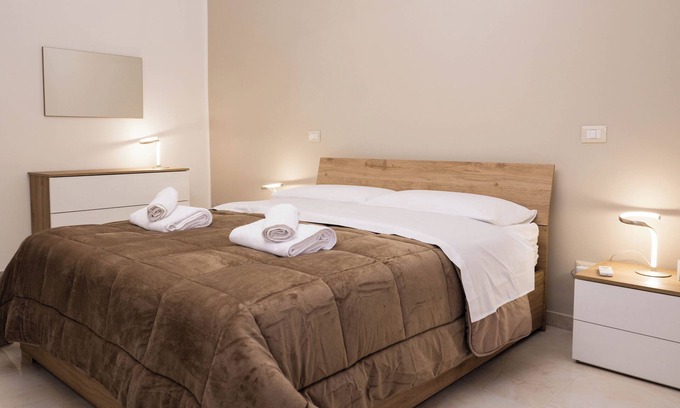 Carini Apartment | Modern apartment in the heart of Carini, a stone's throw from the square.