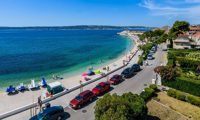 Kastel Stari Apartment | Modern apartment Nikola in a quiet area