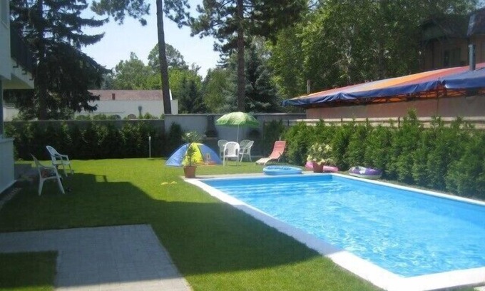 Siofok Aranypart Apartment | Modern apartment with pool & air-conditioner, beach 120m, center 200m, free wifi