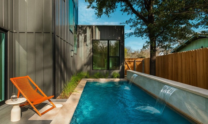 Dawson House | “Modern Austin Oasis with Private Pool – Walk to Zilker & South Lamar!”