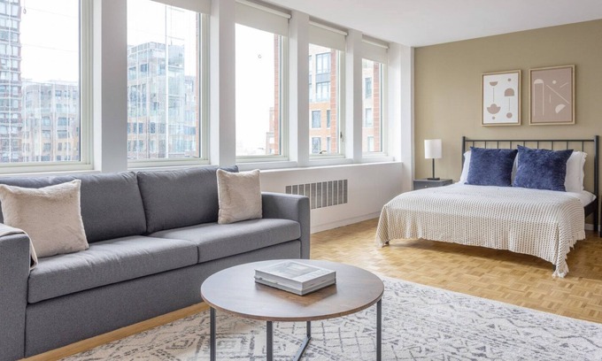 Prudential - St. Botolph Apartment | Modern Back Bay Studio w/ Gym, nr Copley T, by Blueground