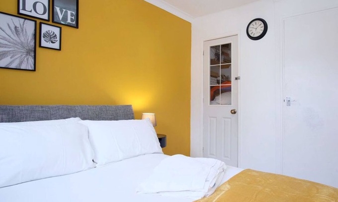 Thames House | MODERN & BRIGHT 1 BEDROOM FLAT, LONDON
