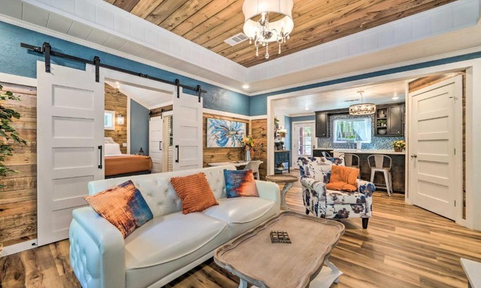 Broken Bow House | Modern Broken Bow Cabin, Near Lake and Wineries