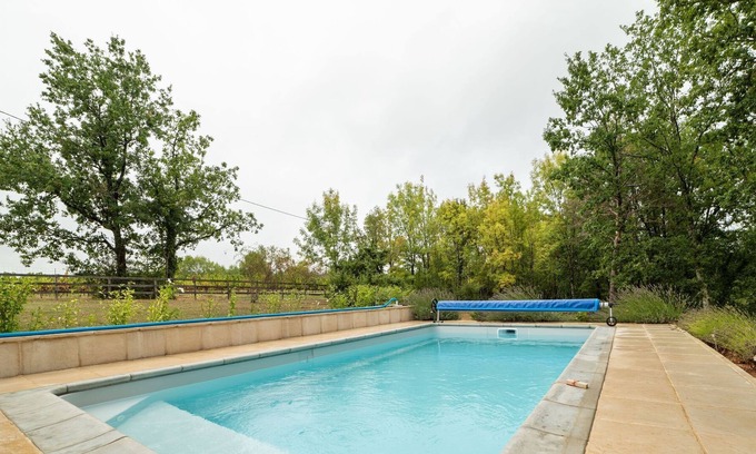 Belaye House | Modern bungalow in Midi-Pyrenees with swimming pool