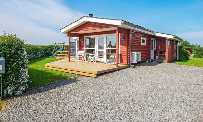 Hejlsminde Strand House | Modern Cabin by the Beach - By Traum Ferienwohnungen