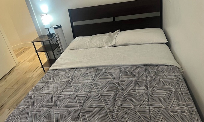 Winnipeg Apartment | Modern & Central 3BED/2BATH near Health Science Center