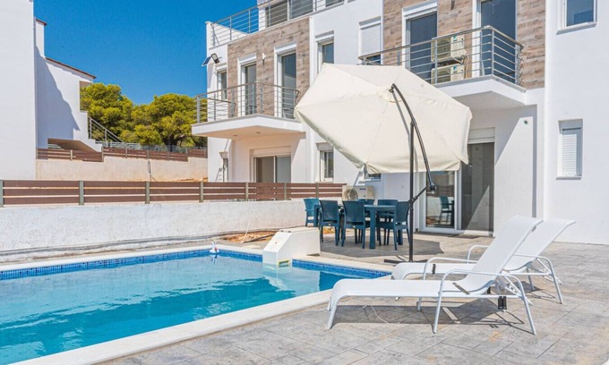 Isthmia Villa | Modern, Cheerful & Dream Catching Villa in Corinth