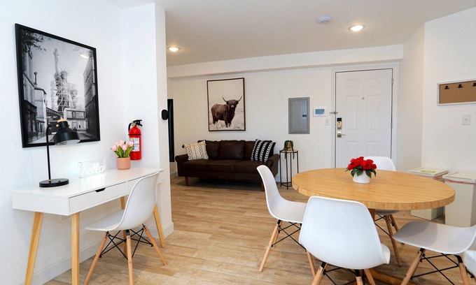 Seaside Heights Apartment | Modern Chic Beach Getaway w/Deck - 604 #3