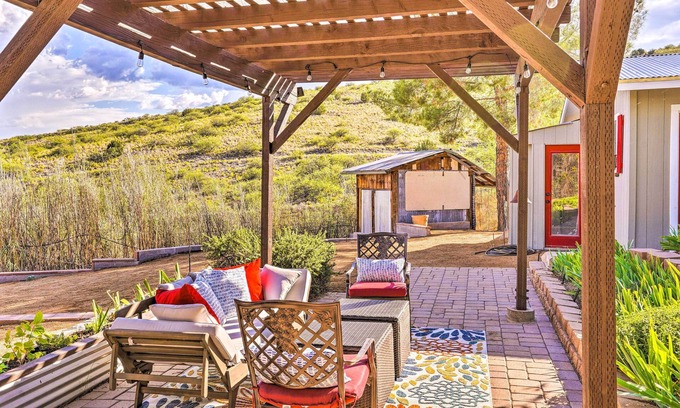 Clarkdale House | Modern Clarkdale Tiny Home on Mingus Mountain
