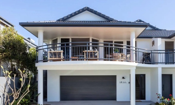 Kingscliff Apartment | Modern coastal charm in Kingscliff!