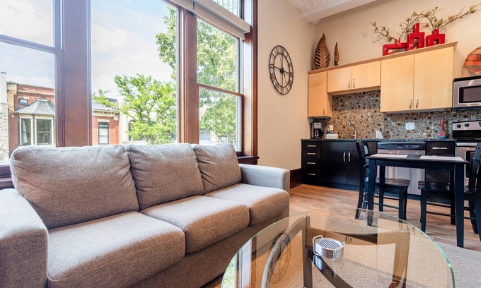 Holland Condo | Modern Condo in Downtown Holland: The Macatawa