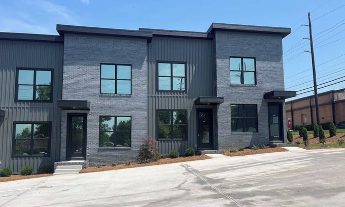 Dalton Condo | Modern Condo Steps Away From Downtown Dalton- 2 Bedroom, 2.5 Bath