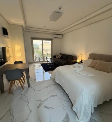 Clark Freeport Apartment | Modern Condo with Pool near Casinos in Clark